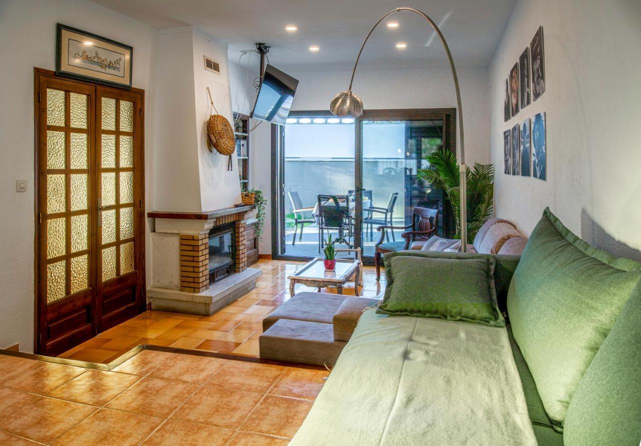 House Apartment L' Escala Bagian luar foto